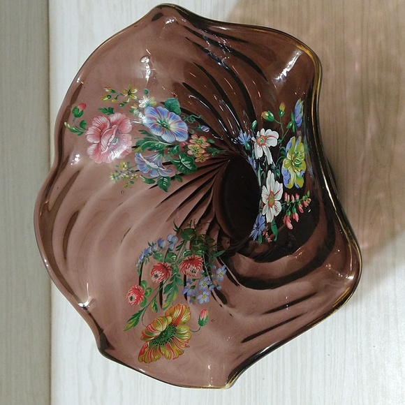 Vintage Amethyst/Purple Moser Rolled Petal Edge Gold Trim With Painted Plowers - Picture 1 of 4